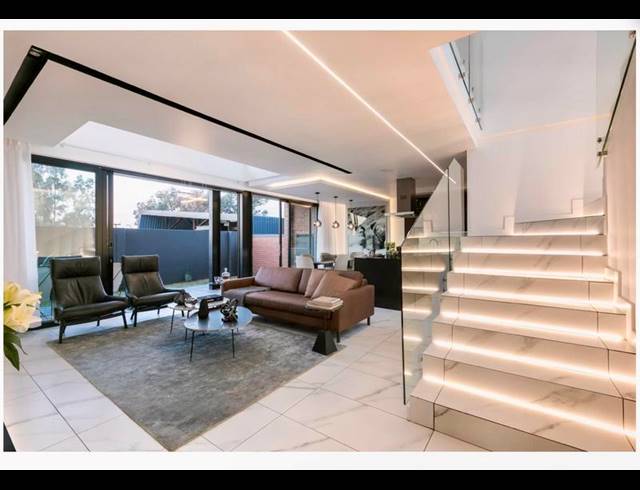 4 BEDROOM DUPLEX FOR SALE IN BROADACRES